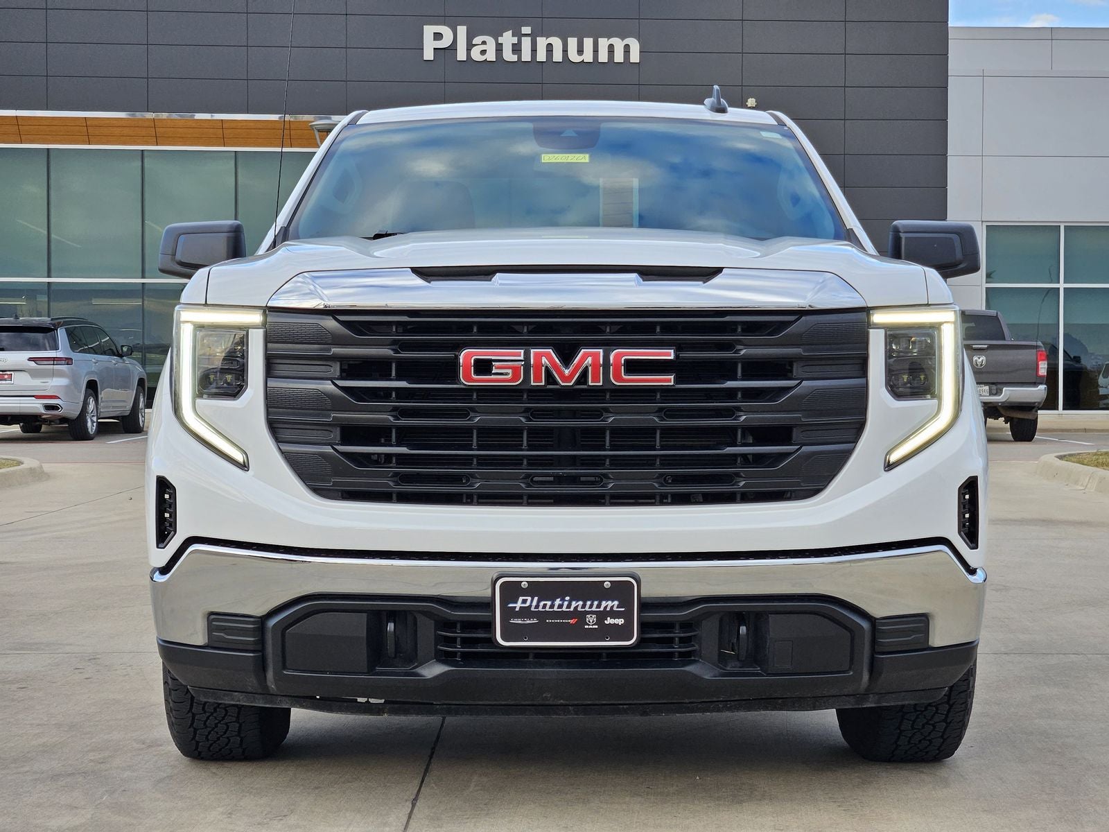 2024 GMC Sierra 1500 4WD Double Cab Standard Box Pro