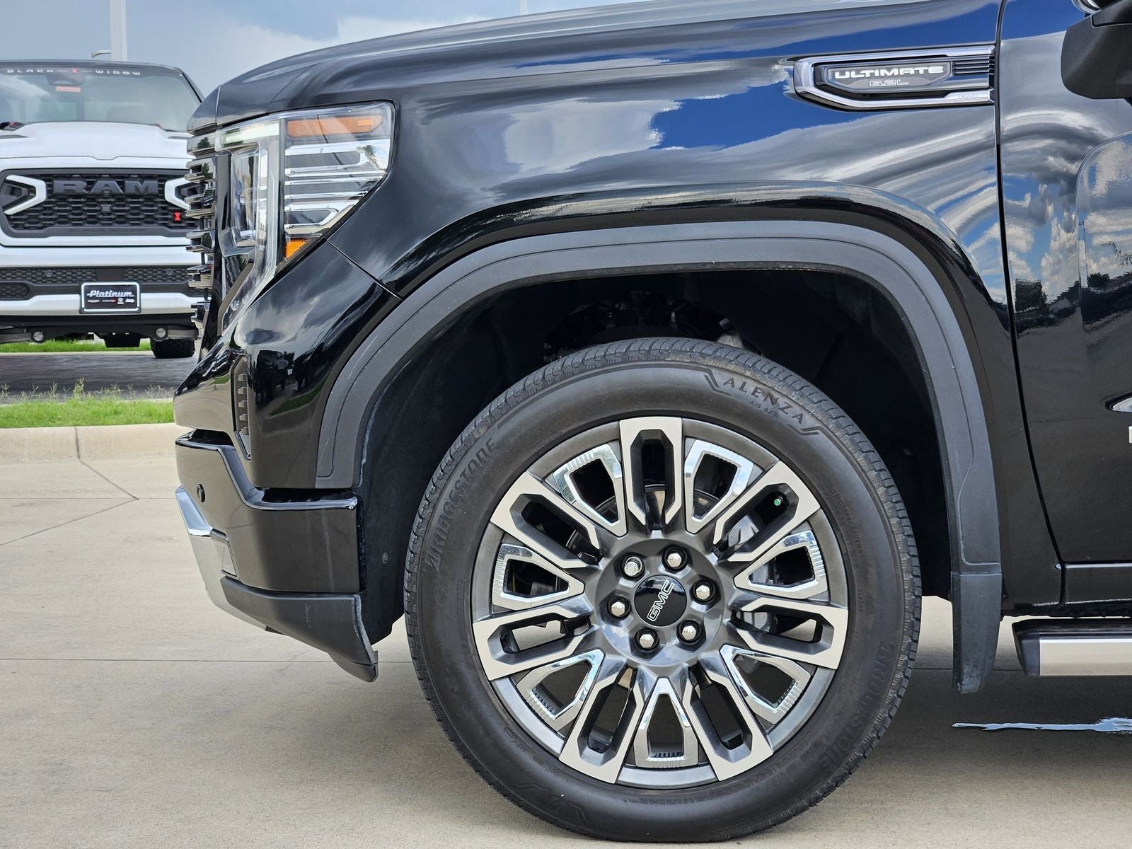2023 GMC Sierra 1500 4WD Crew Cab Short Box Denali Ultimate