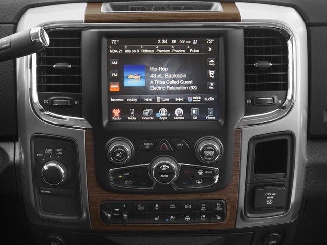 2017 RAM Ram 3500 Laramie Crew Cab 4x4 8' Box