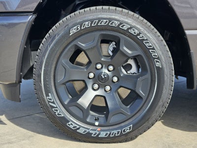 2026 RAM Ram 1500 Express Crew Cab 4x4 5'7' Box