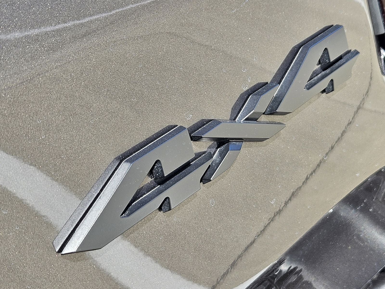 2026 RAM Ram 1500 Express Crew Cab 4x4 5'7' Box