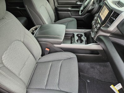 2026 RAM Ram 1500 Express Crew Cab 4x4 5'7' Box