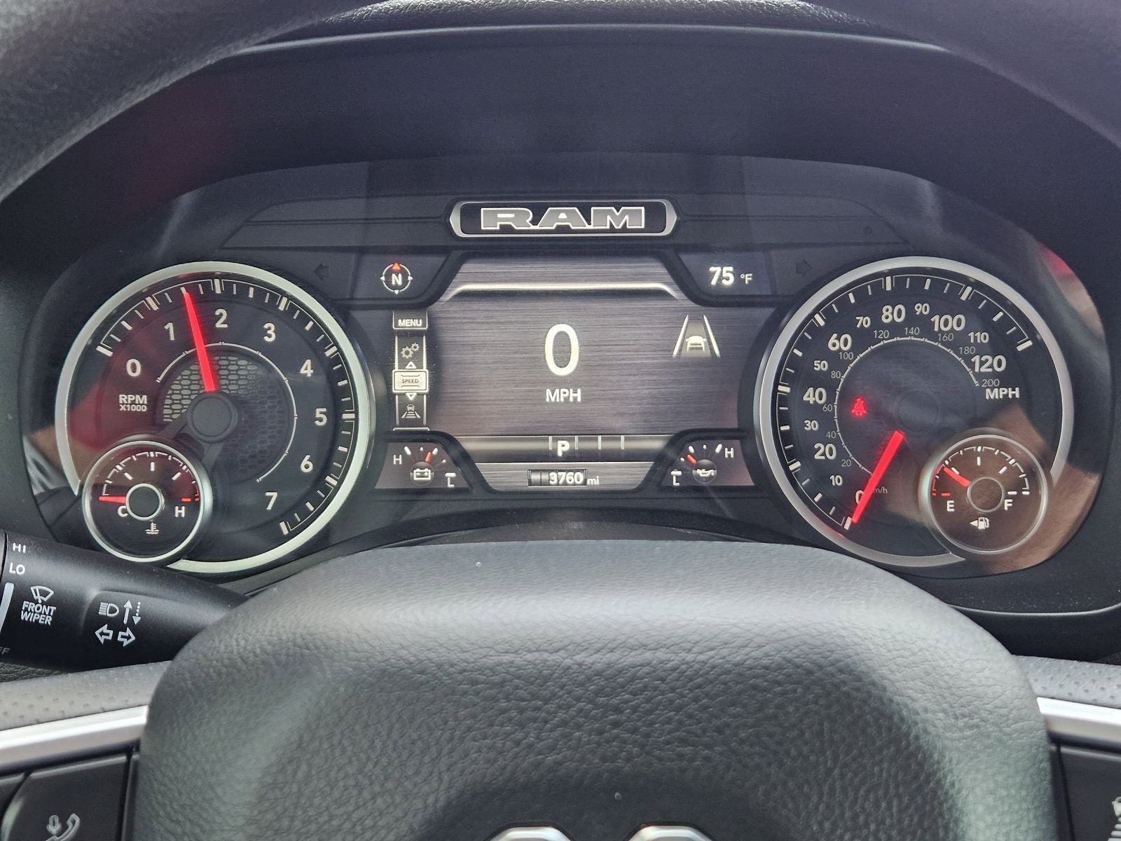 2026 RAM Ram 1500 Express Crew Cab 4x4 5'7' Box