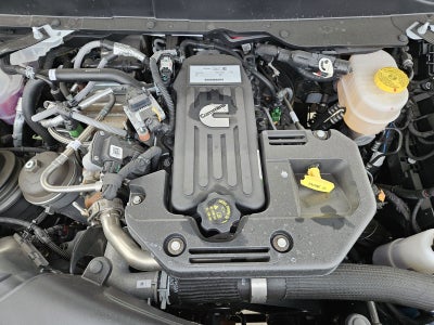 2025 RAM Ram 2500 Tradesman Crew Cab 4x4 8' Box