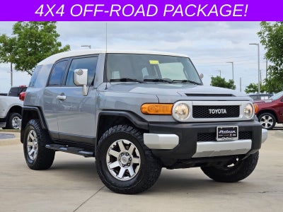2014 Toyota FJ Cruiser Base