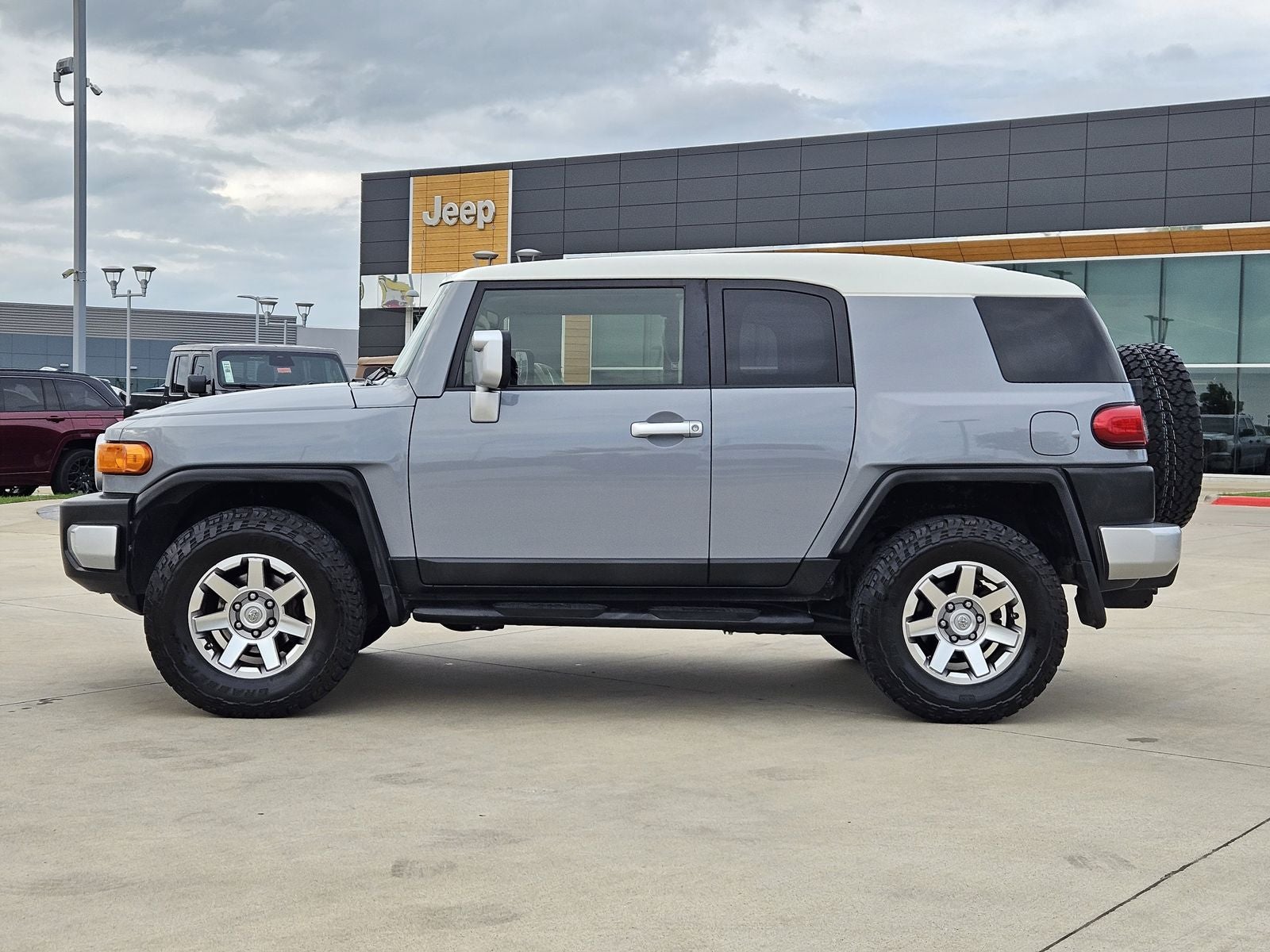 2014 Toyota FJ Cruiser Base