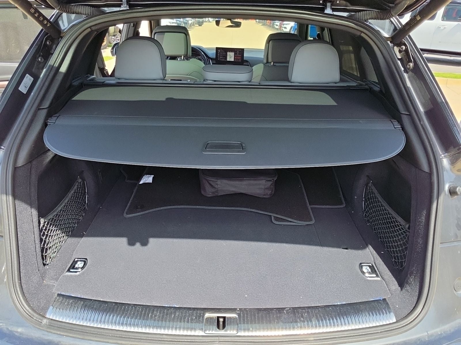2025 Audi Q5 Premium Plus 55 TFSI e S line quattro S tronic