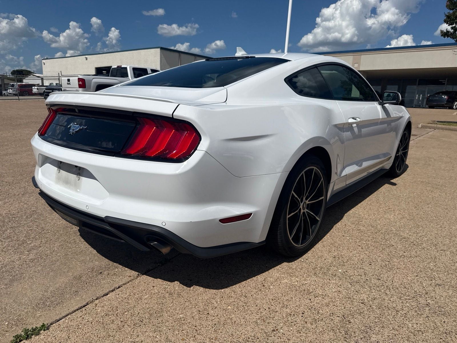 2020 Ford Mustang EcoBoost
