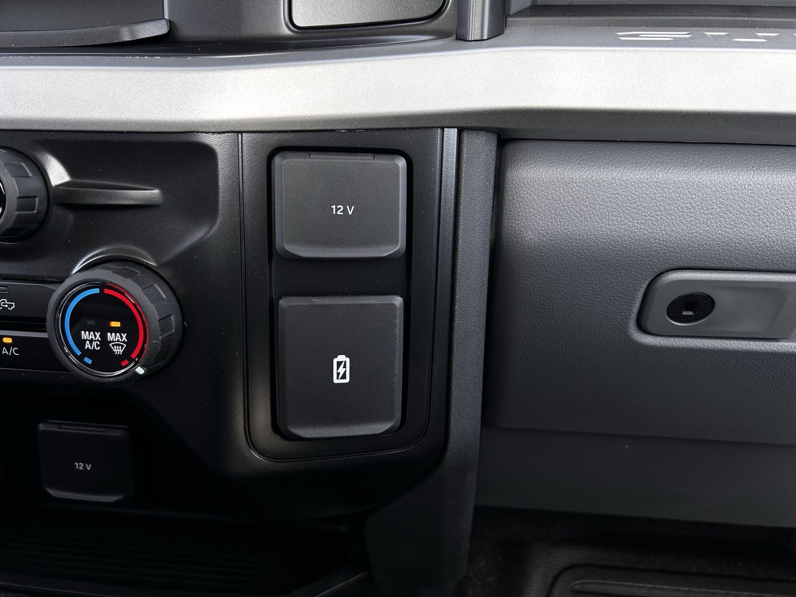 2026 Ford F-600SD XL Fleet