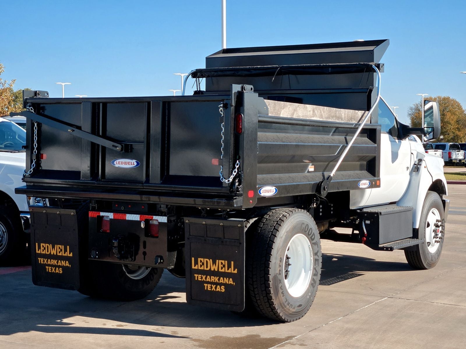 2024 Ford F-750SD Base Fleet