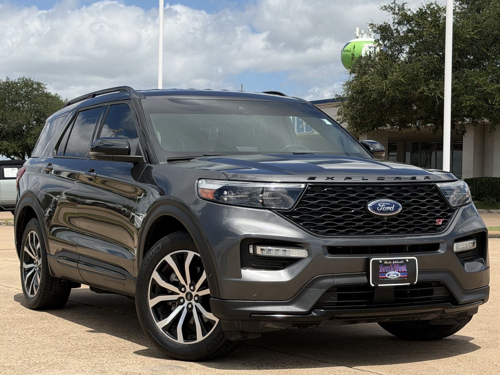 2020 Ford Explorer ST