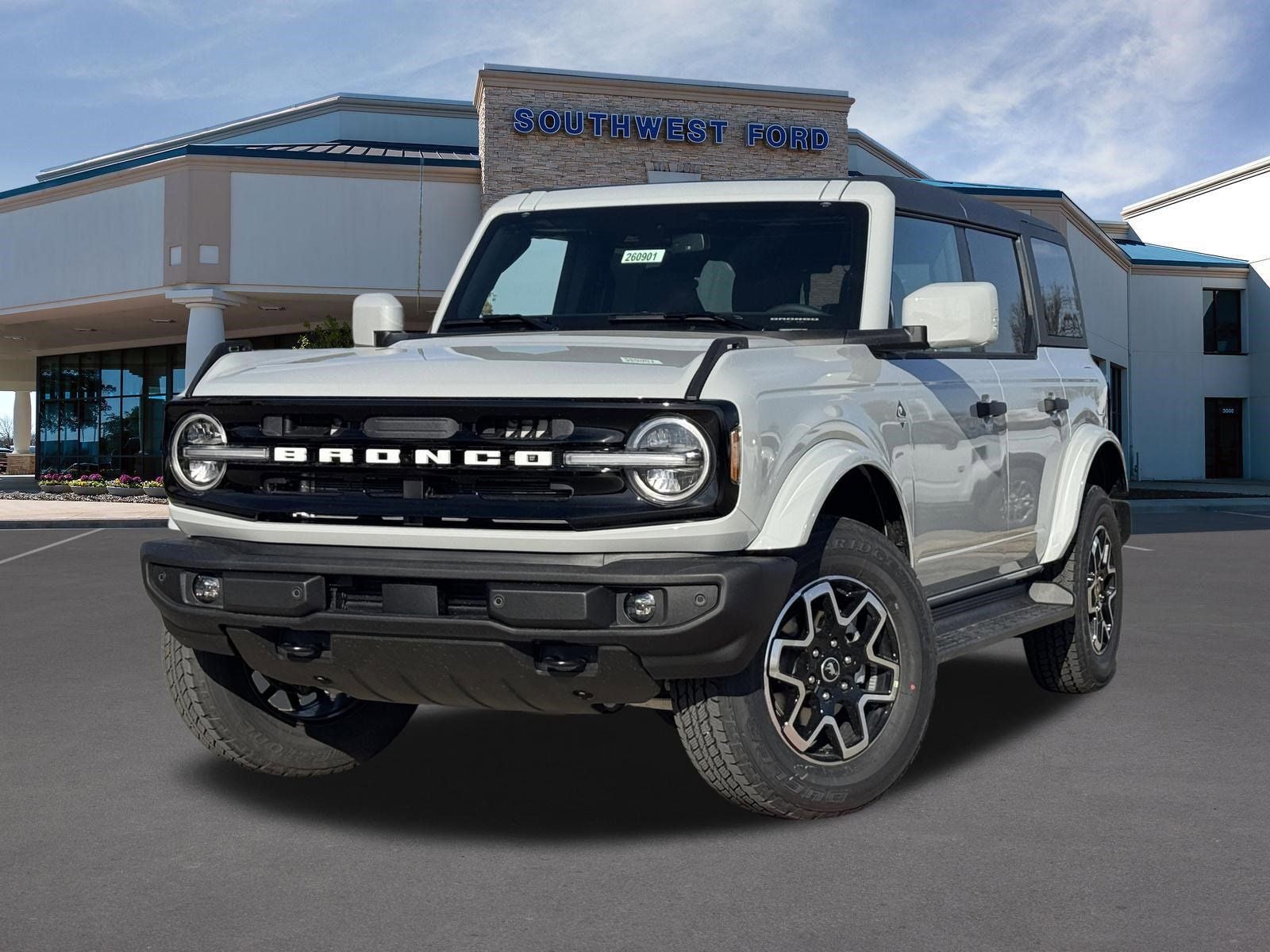 2026 Ford Bronco Outer Banks