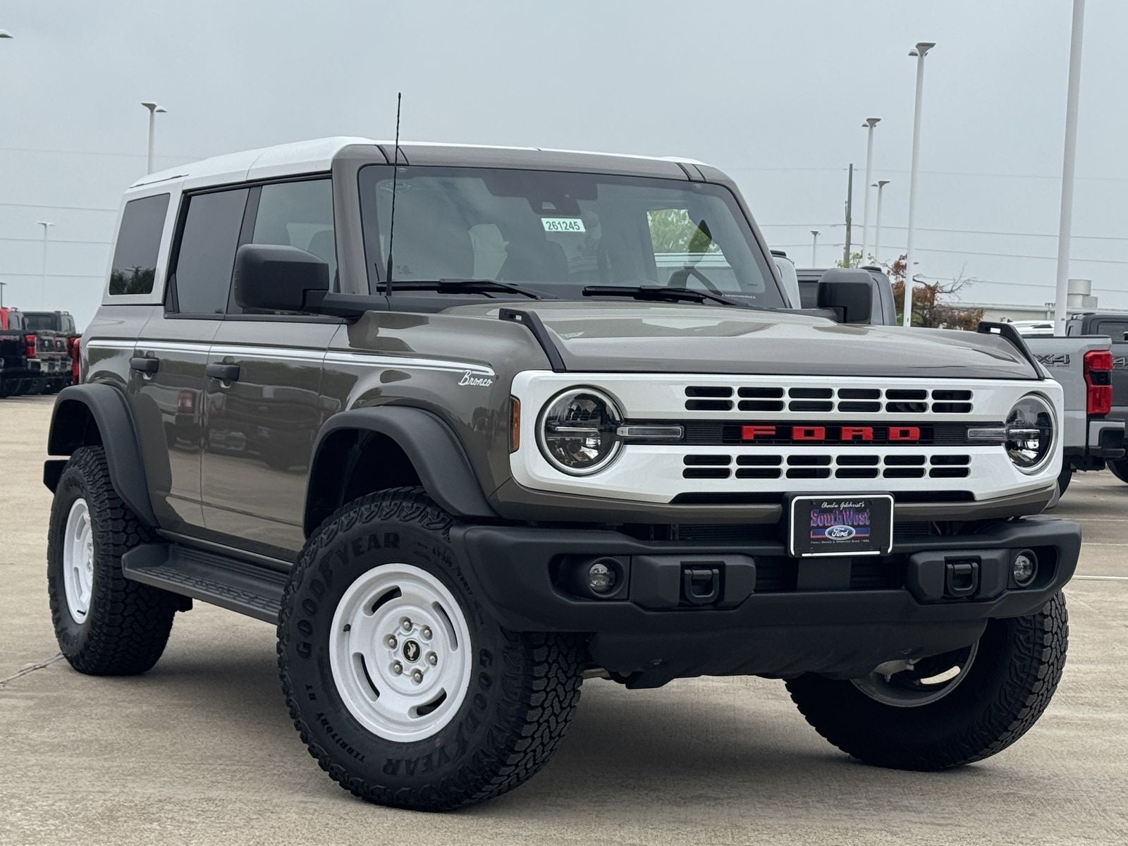 2026 Ford Bronco Heritage Edition