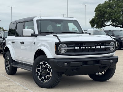 2026 Ford Bronco Outer Banks
