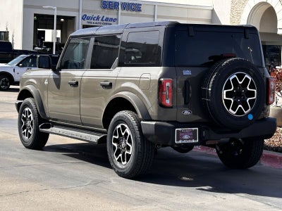 2026 Ford Bronco Outer Banks