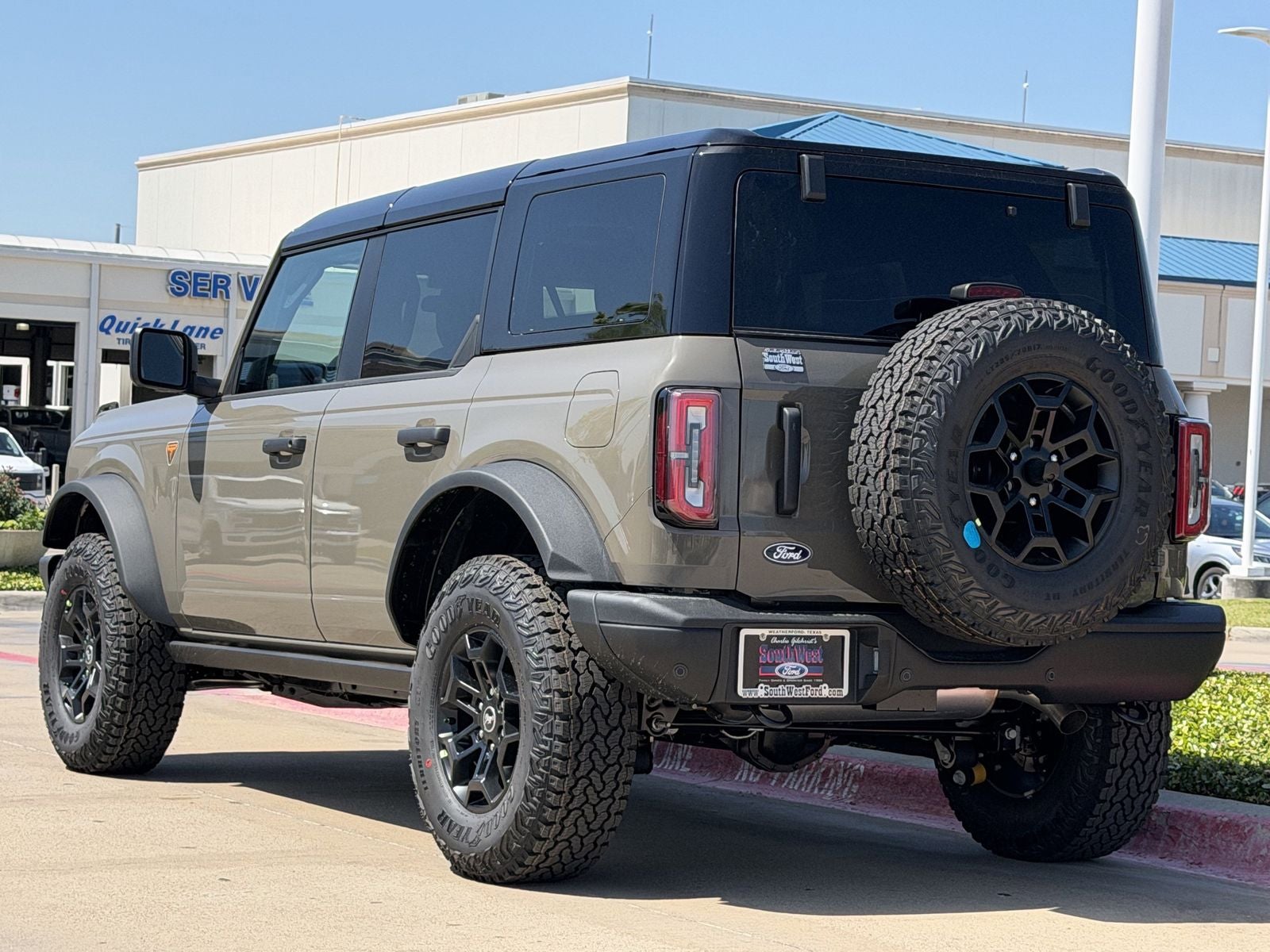 2026 Ford Bronco Badlands