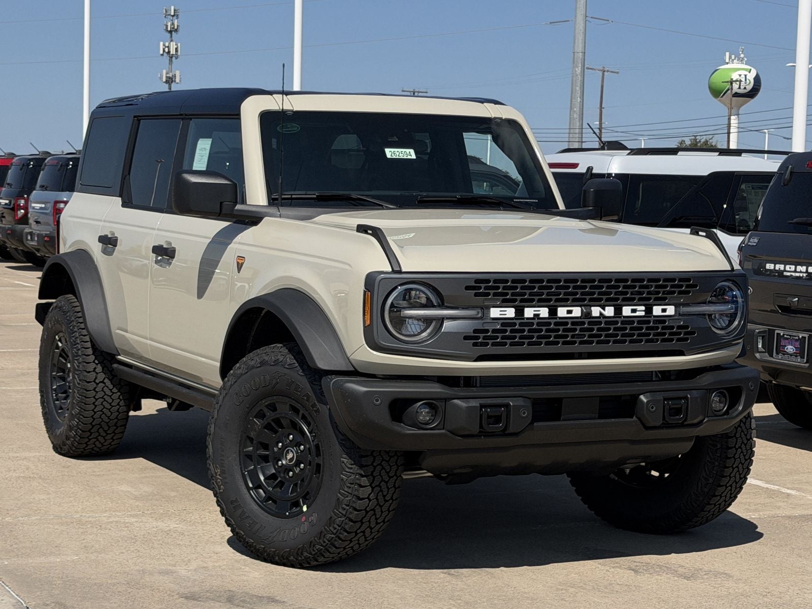 2026 Ford Bronco Badlands