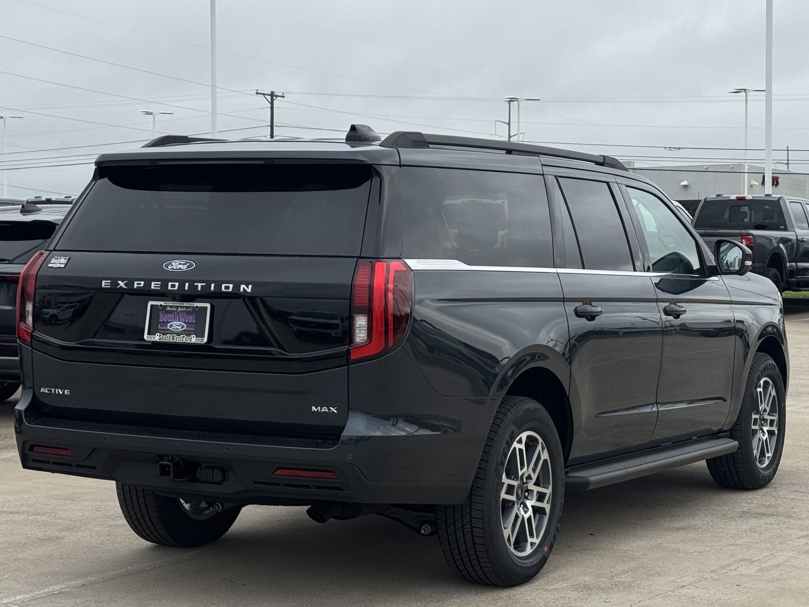 2026 Ford Expedition Max Active