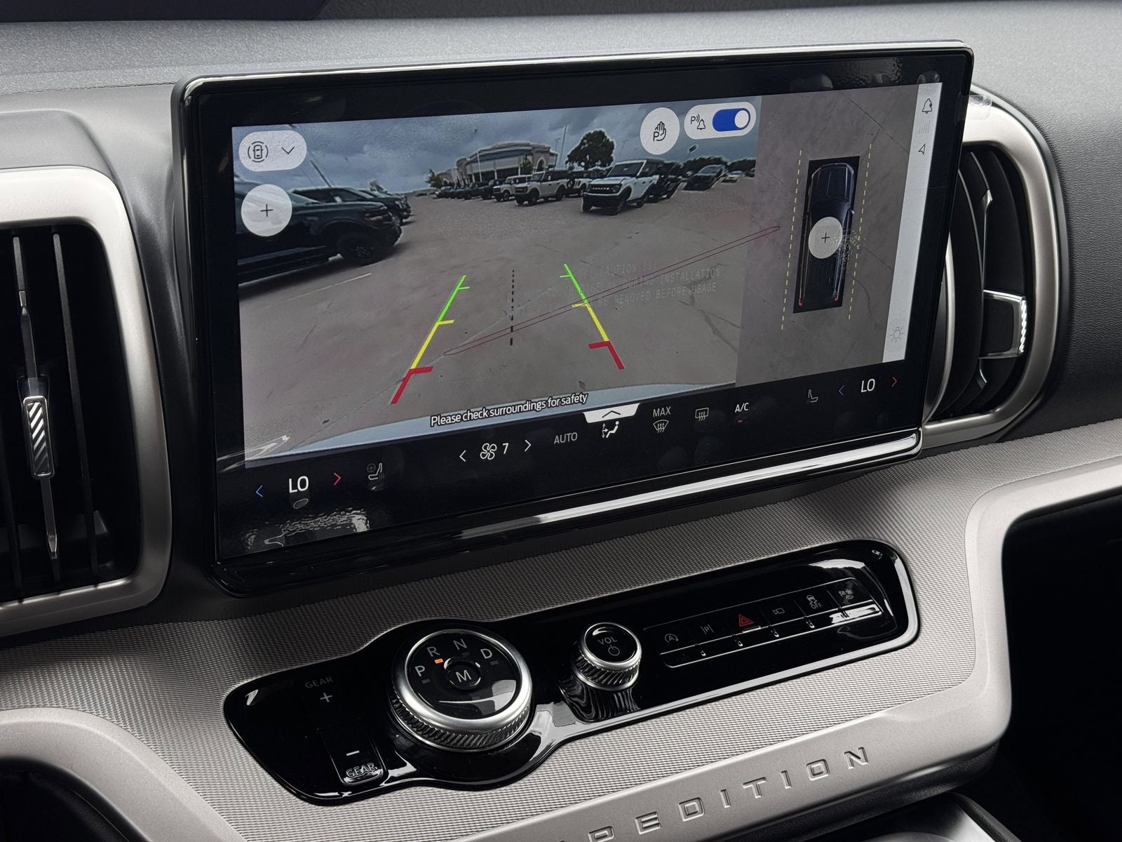 2026 Ford Expedition Active