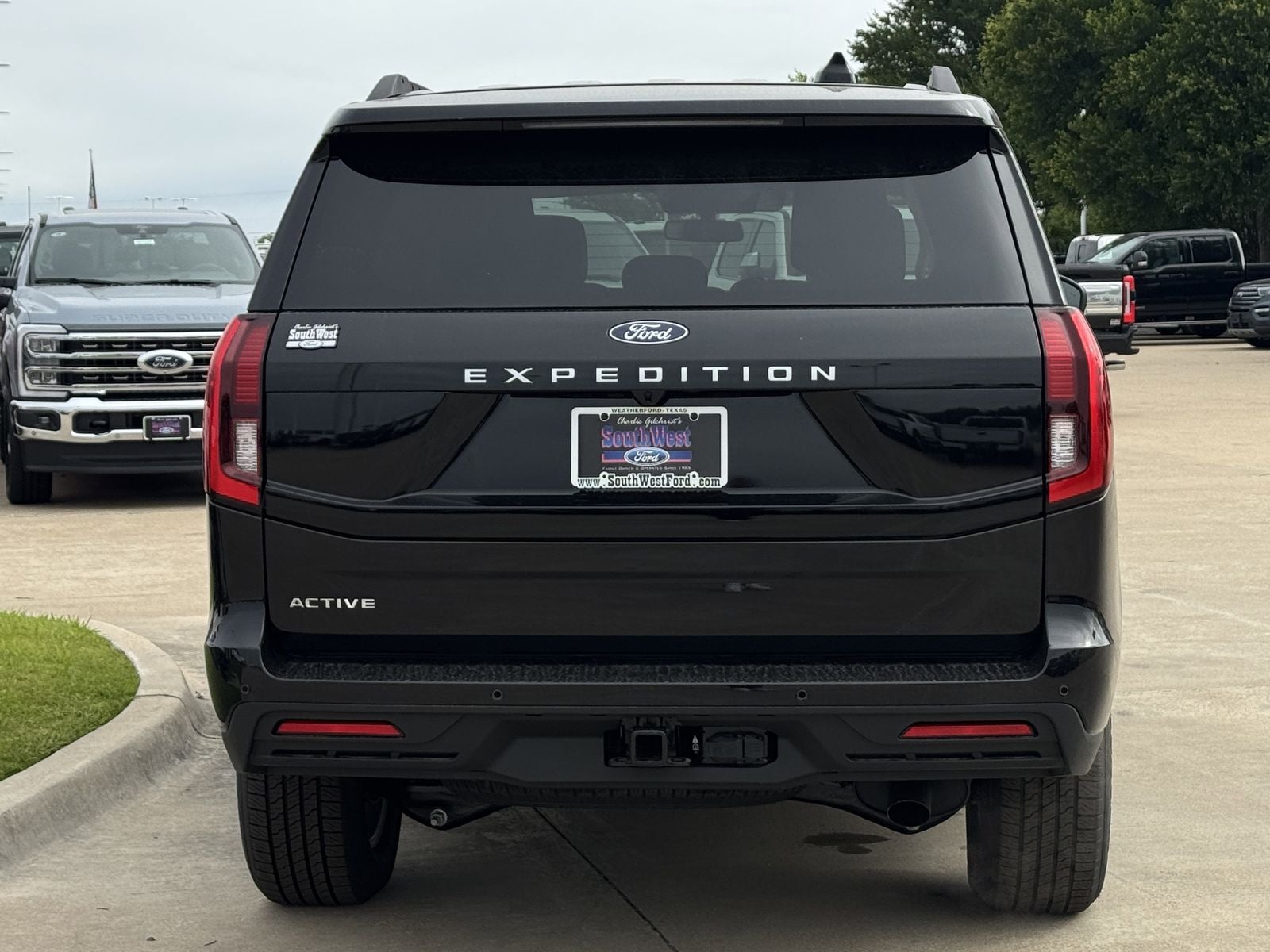 2026 Ford Expedition Active
