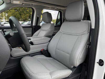 2027 Ford Expedition Active