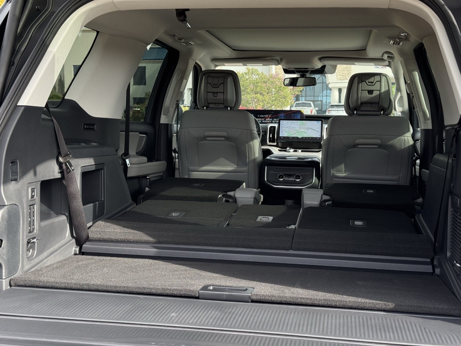 2027 Ford Expedition Active