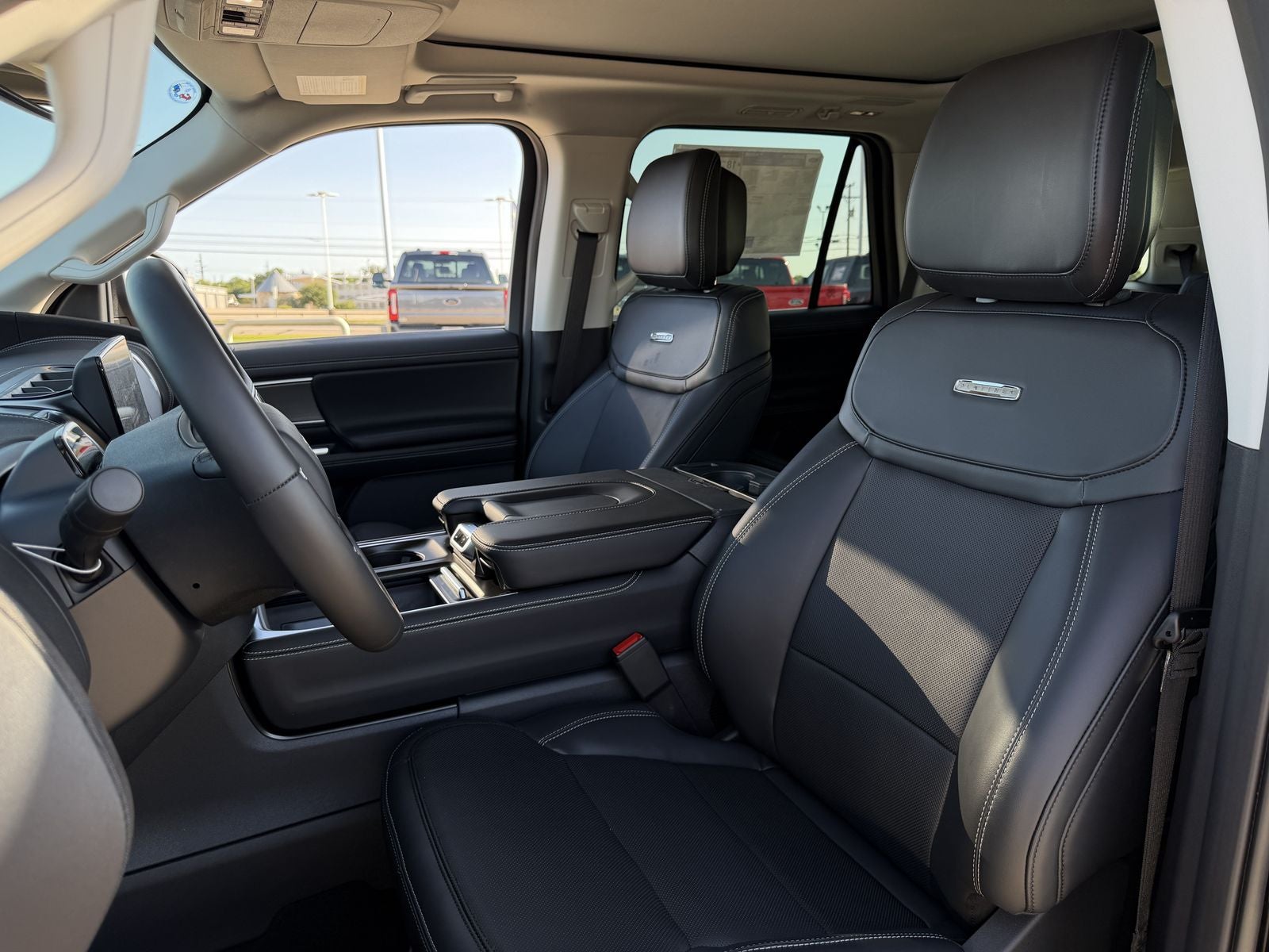 2027 Ford Expedition Platinum