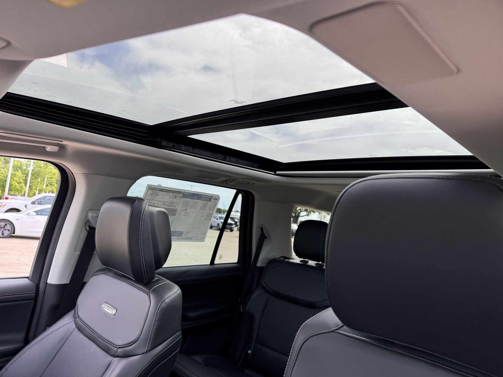 2026 Ford Expedition Platinum