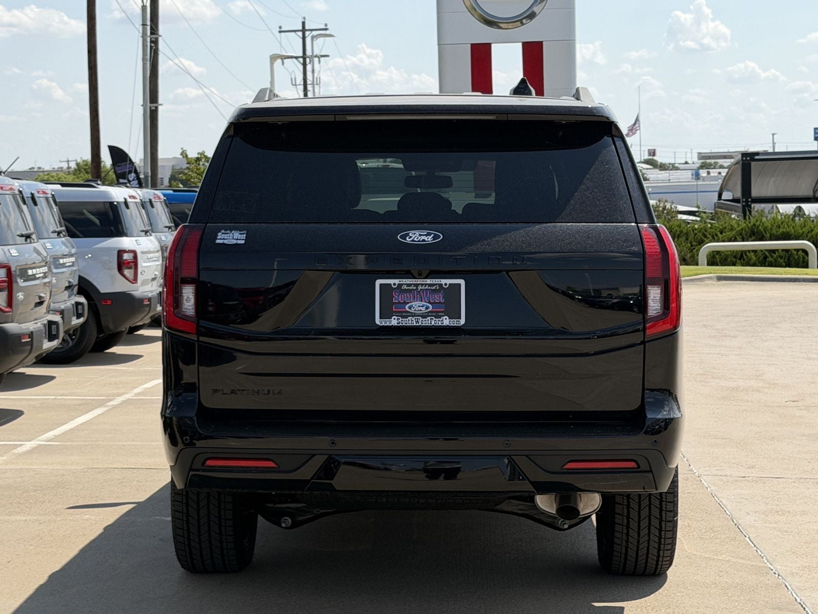2027 Ford Expedition Platinum