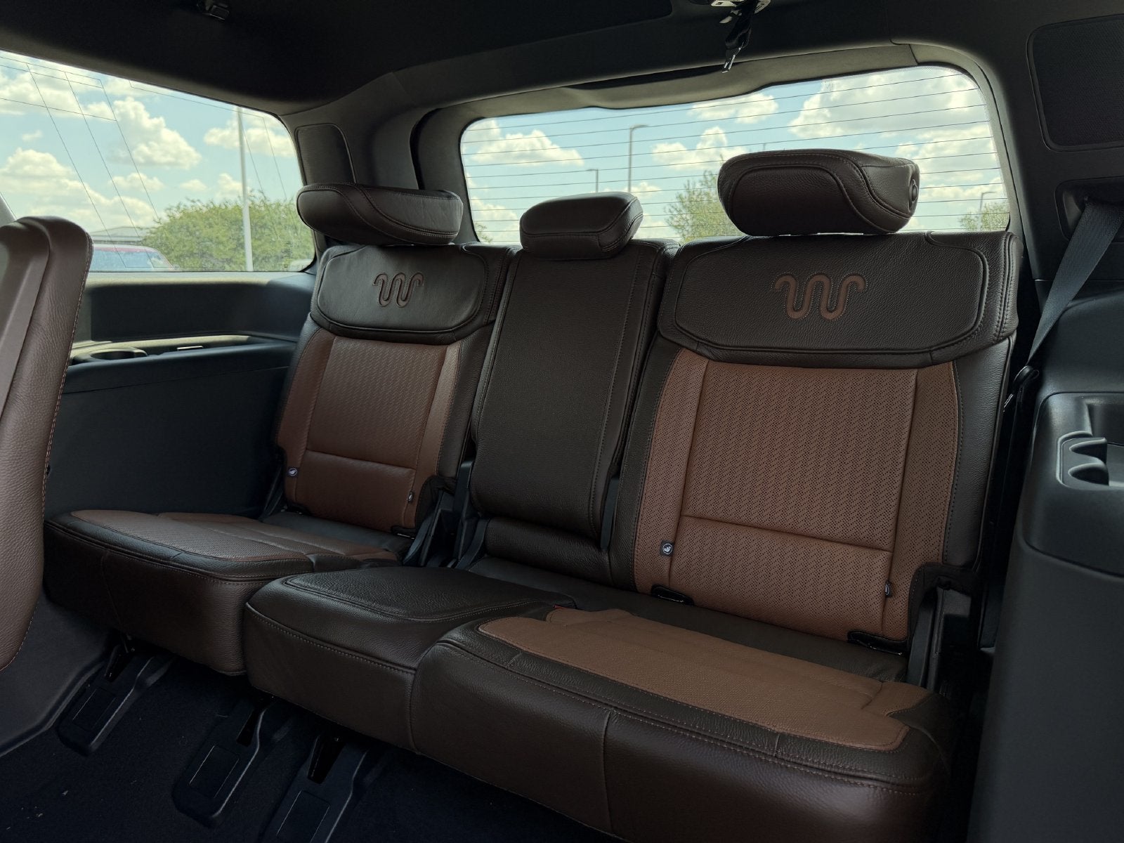 2027 Ford Expedition King Ranch