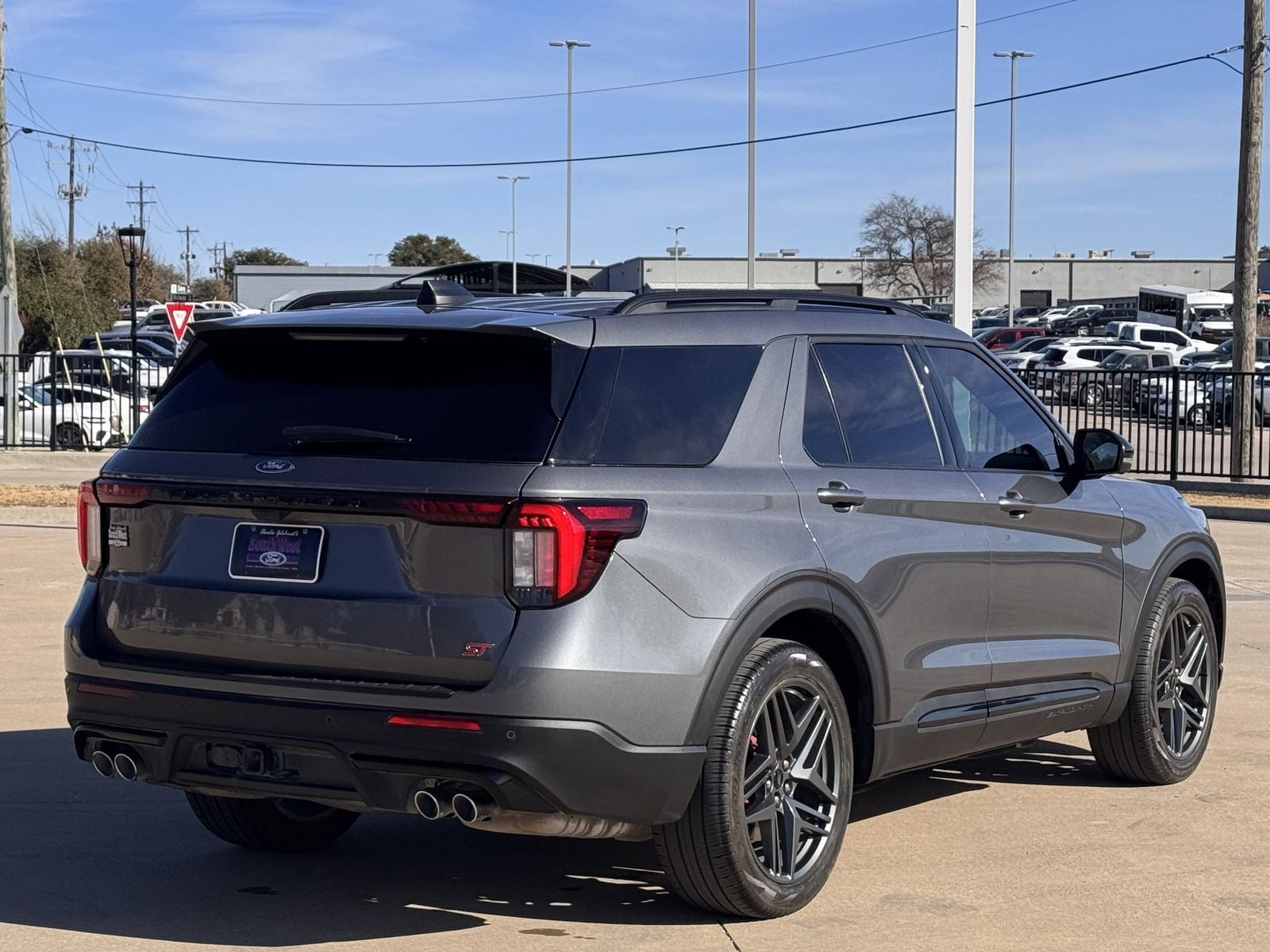 2025 Ford Explorer ST