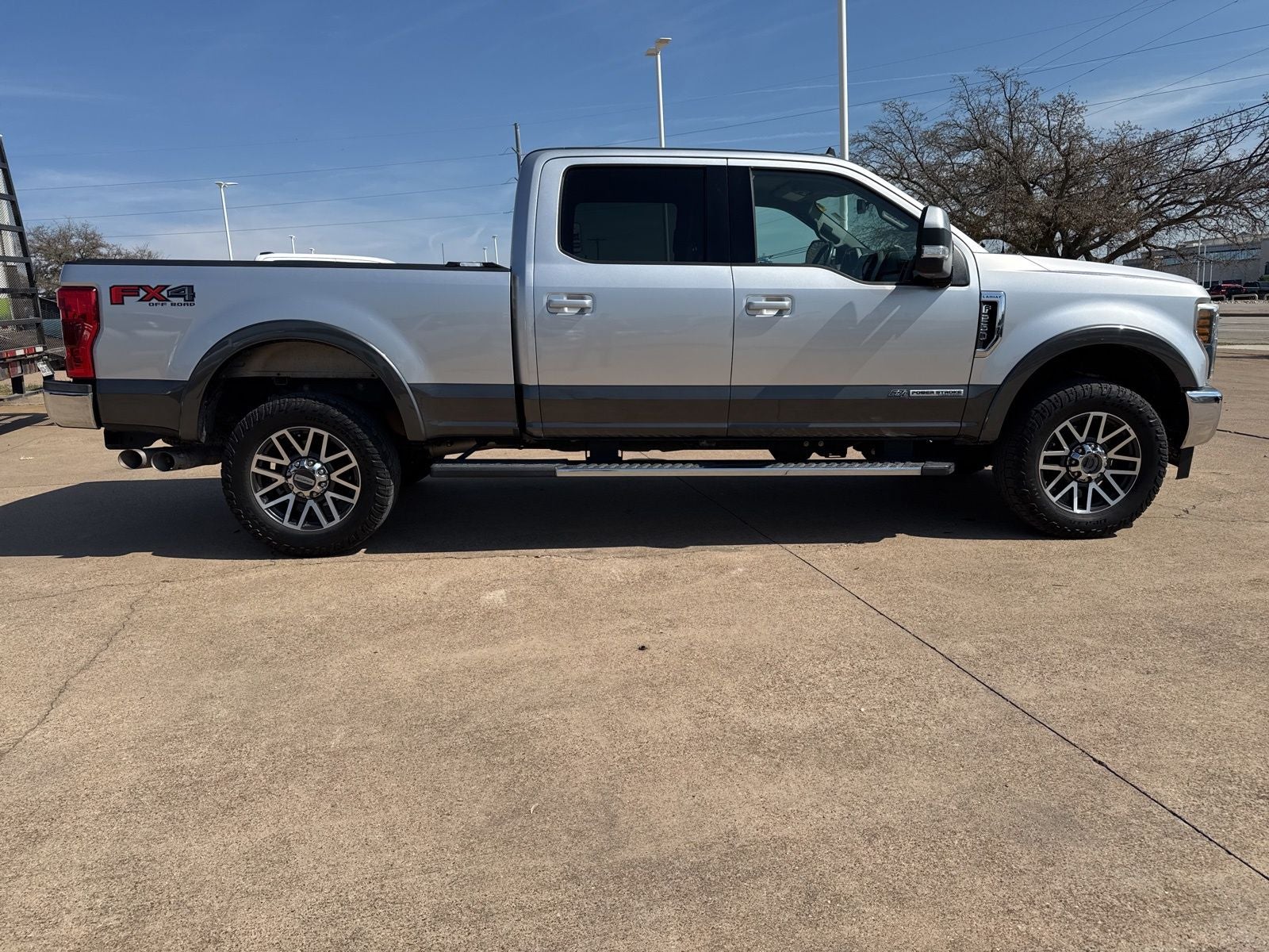 2019 Ford F-250SD F-250® Lariat®