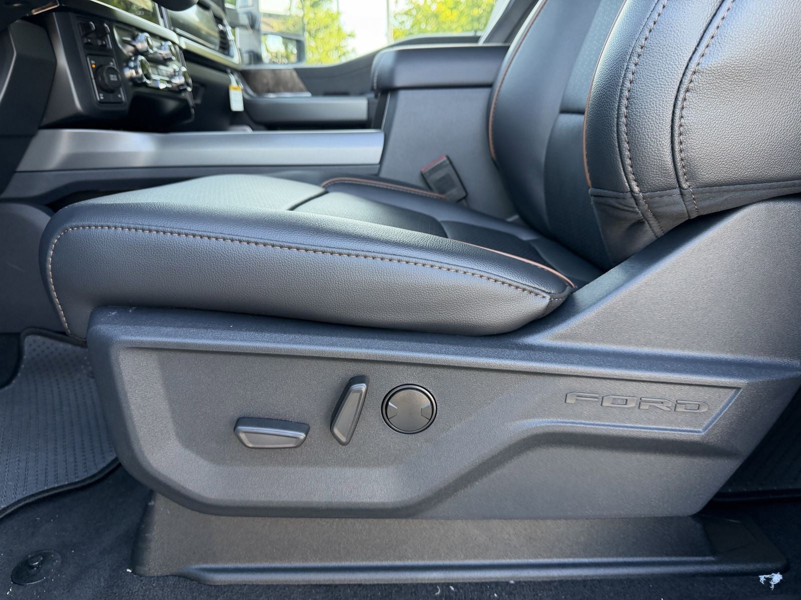 2026 Ford F-250SD F-250® Lariat®