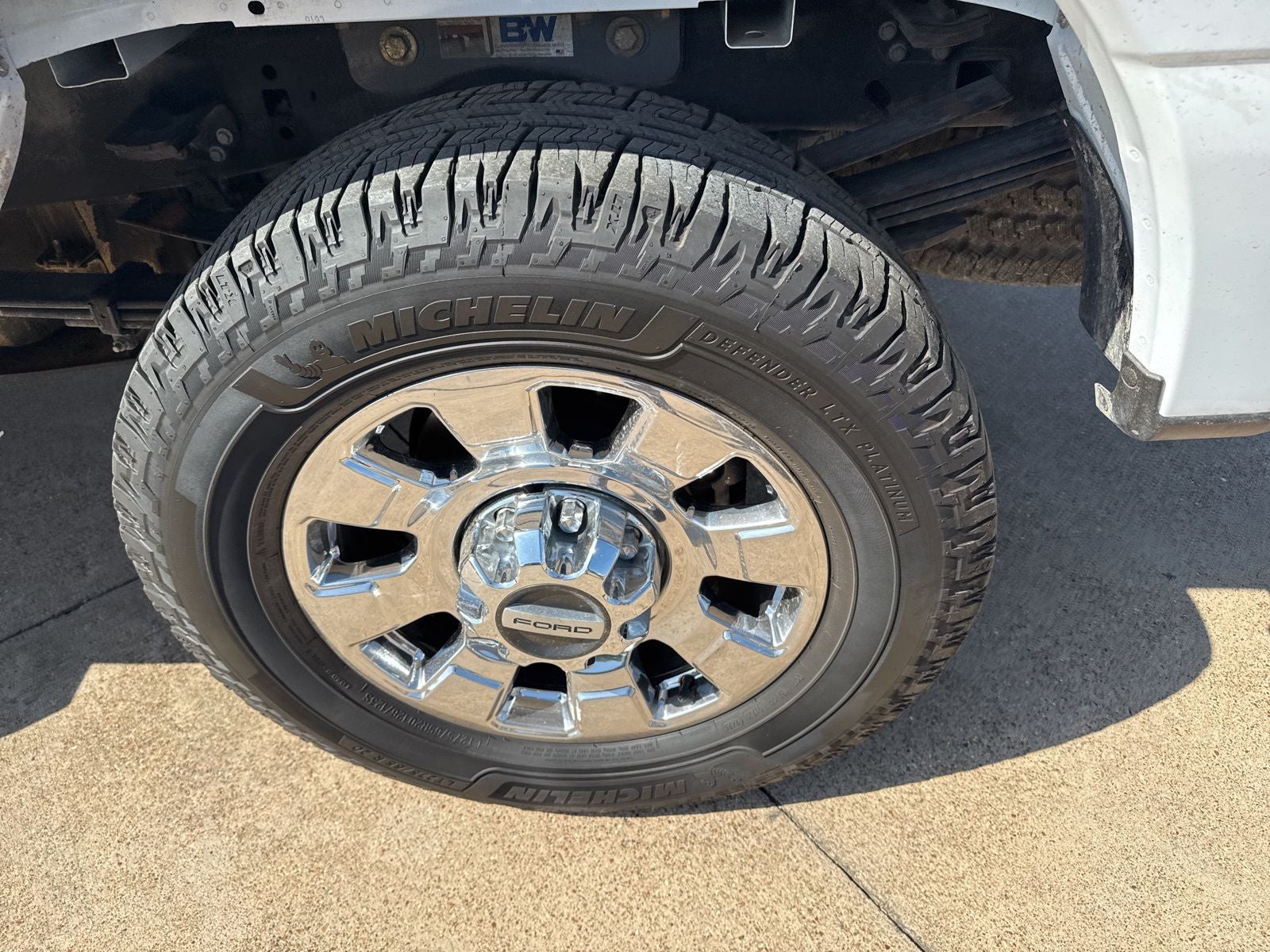 2023 Ford F-350SD Lariat