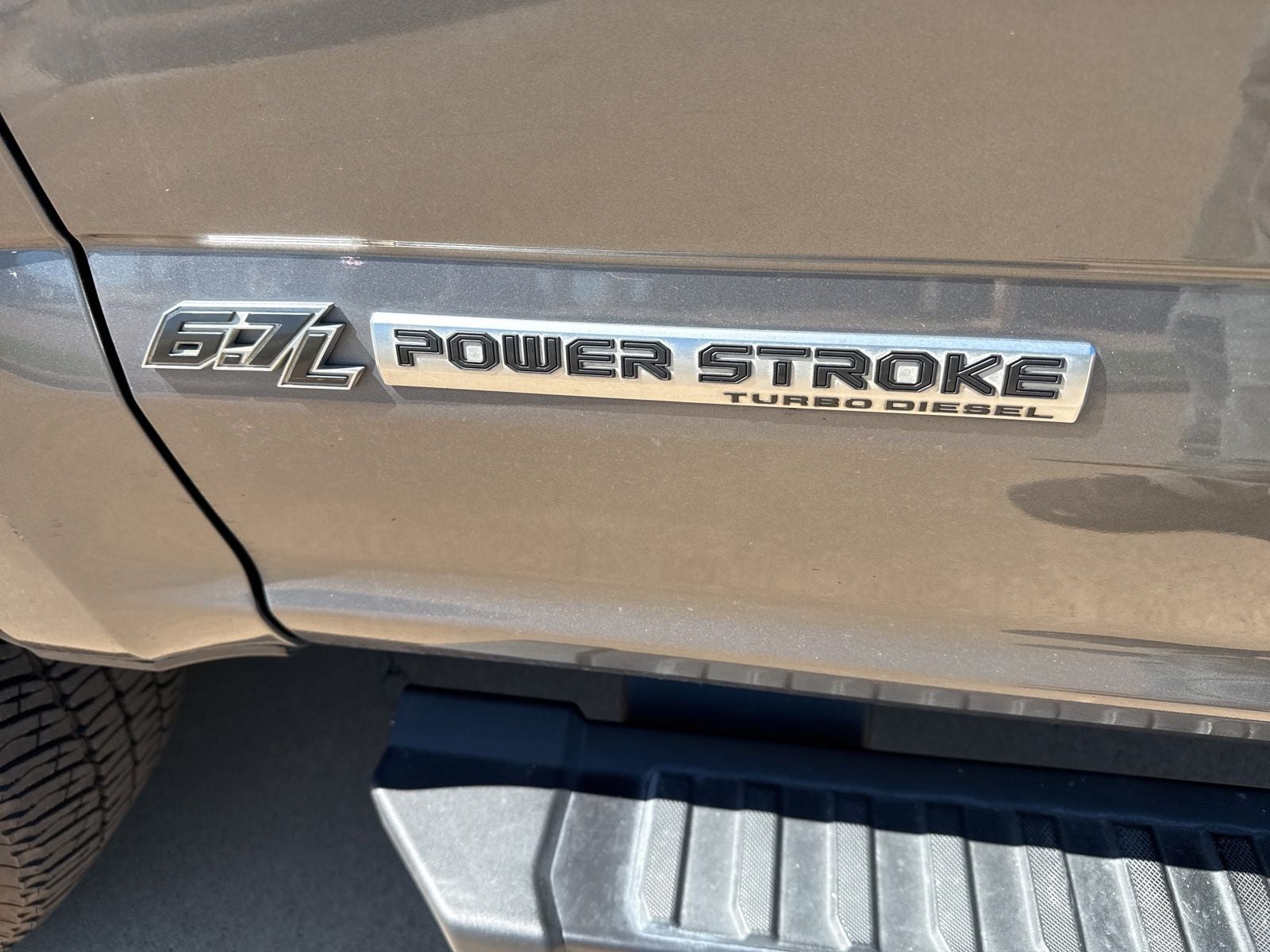 2022 Ford F-350SD Lariat