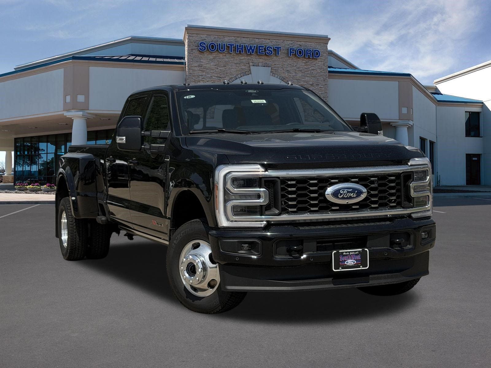 2026 Ford F-350SD Platinum DRW