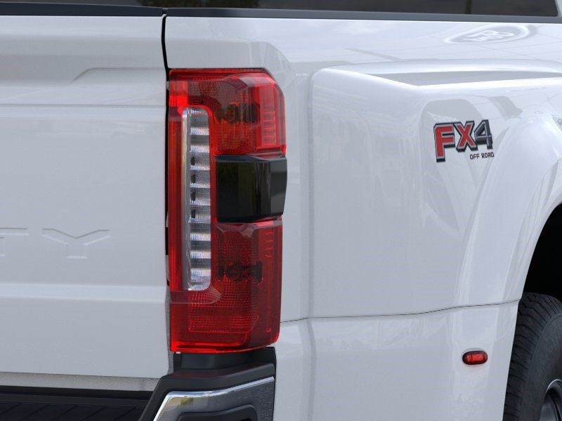 2026 Ford F-350SD Lariat Fleet