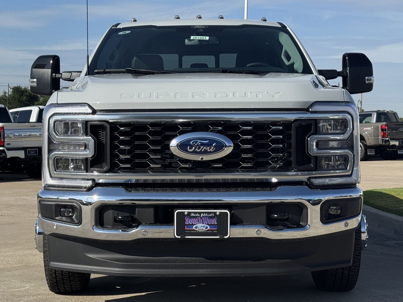 2026 Ford F-350SD Lariat DRW