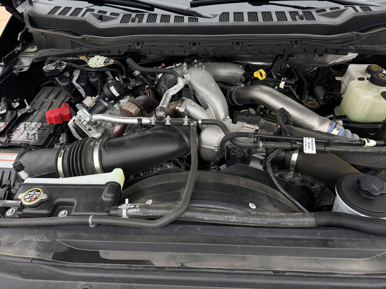 2024 Ford F-350SD Lariat DRW