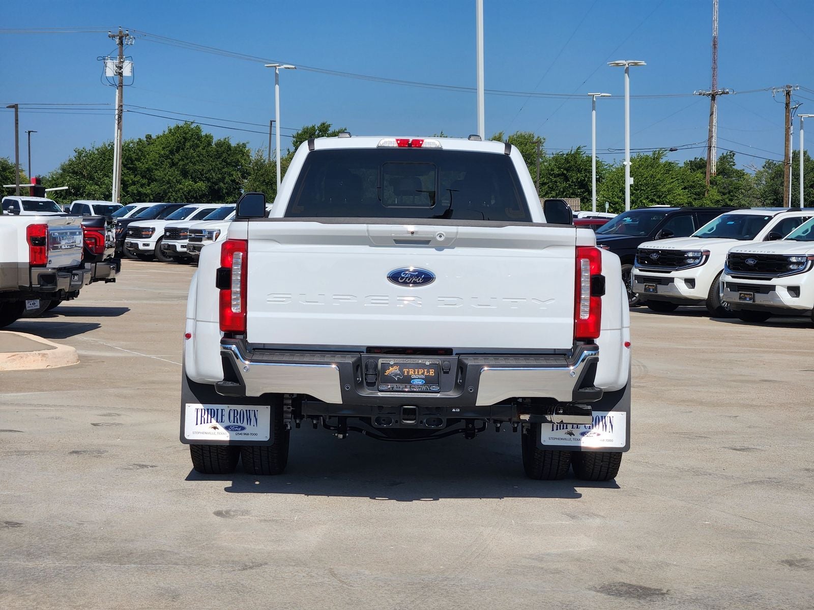 2026 Ford F-350SD Lariat DRW