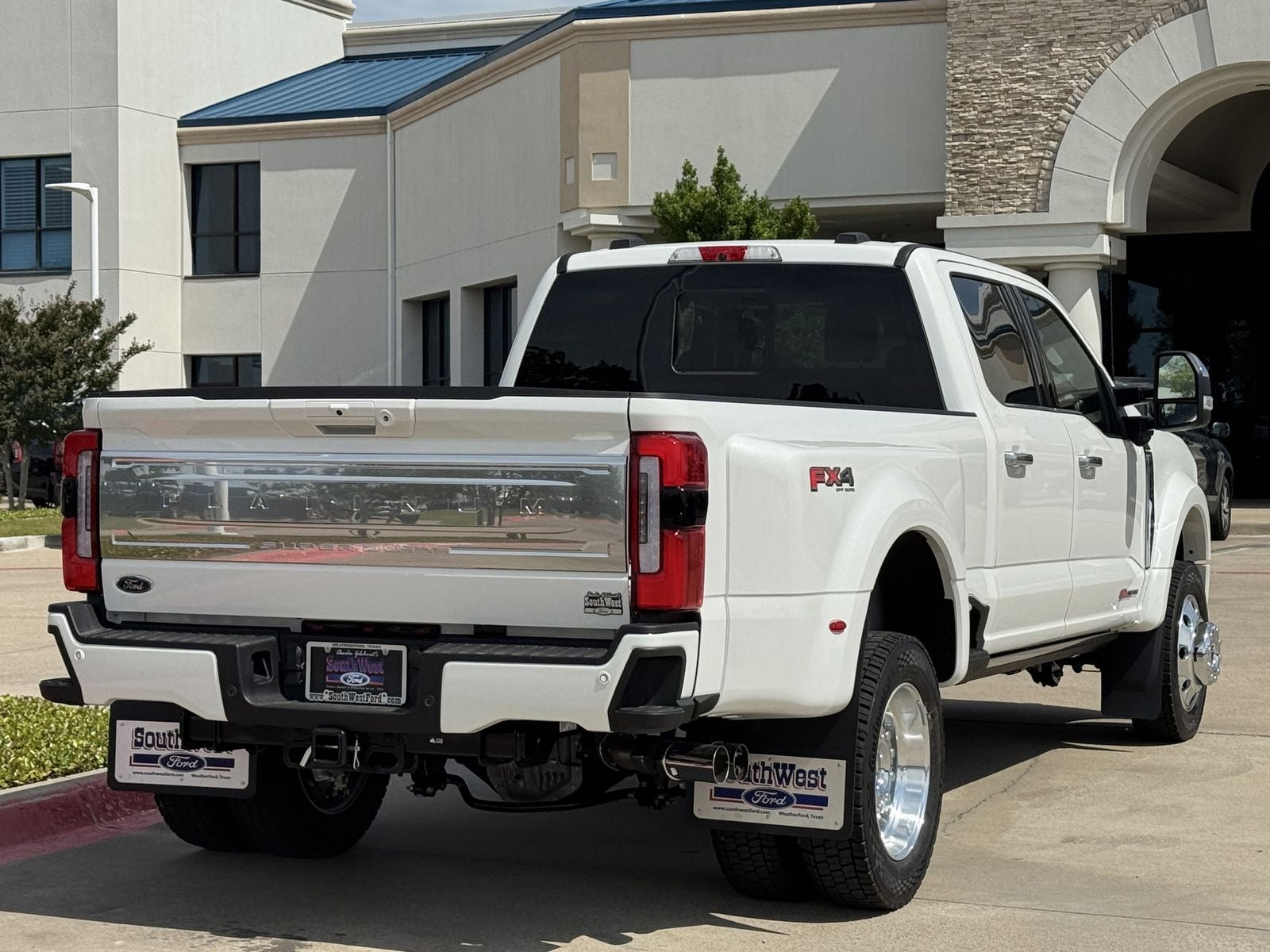 2026 Ford F-450SD Platinum DRW
