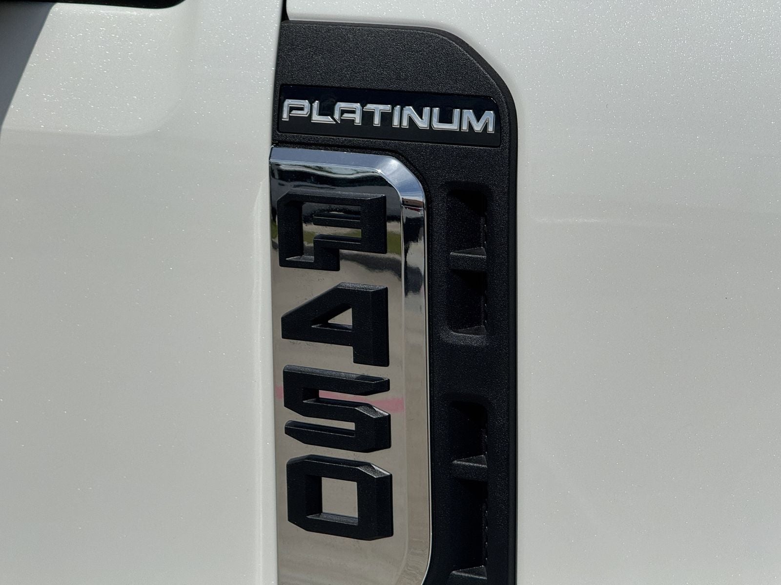 2026 Ford F-450SD Platinum DRW