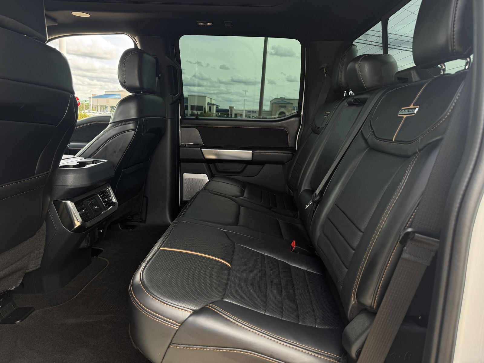 2024 Ford F-450SD Platinum DRW