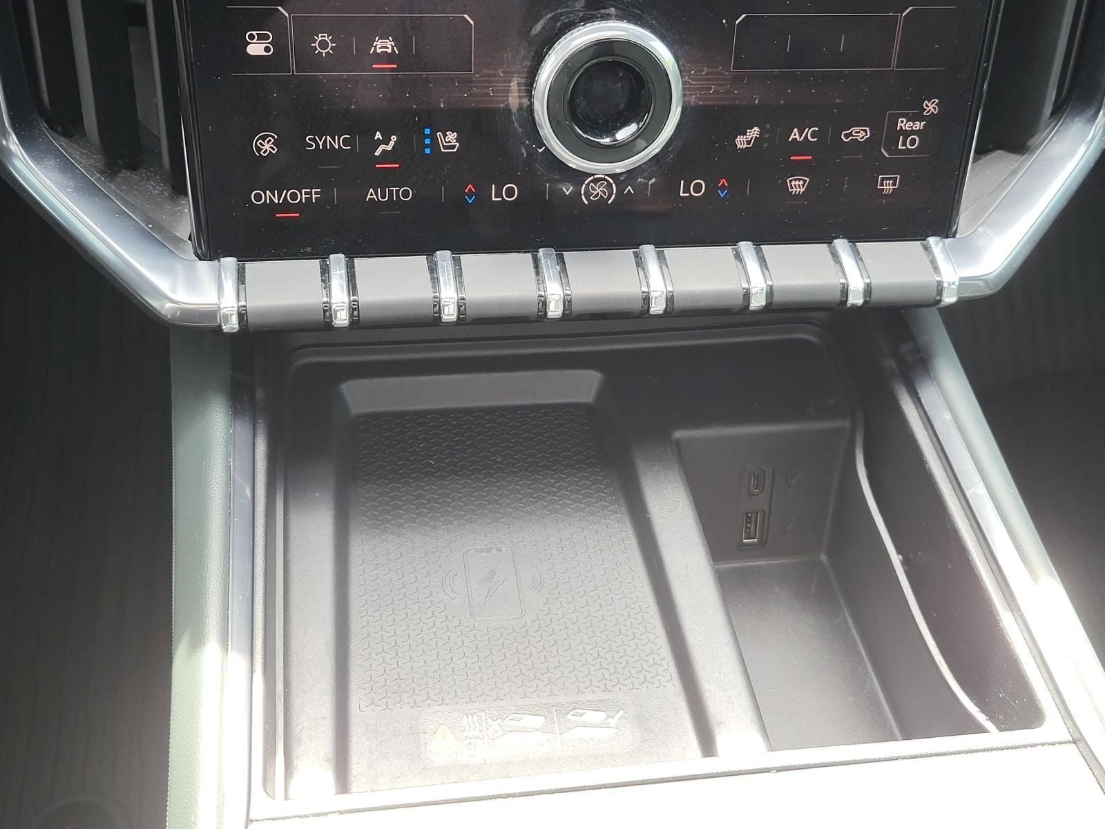 2024 GMC Acadia AT4