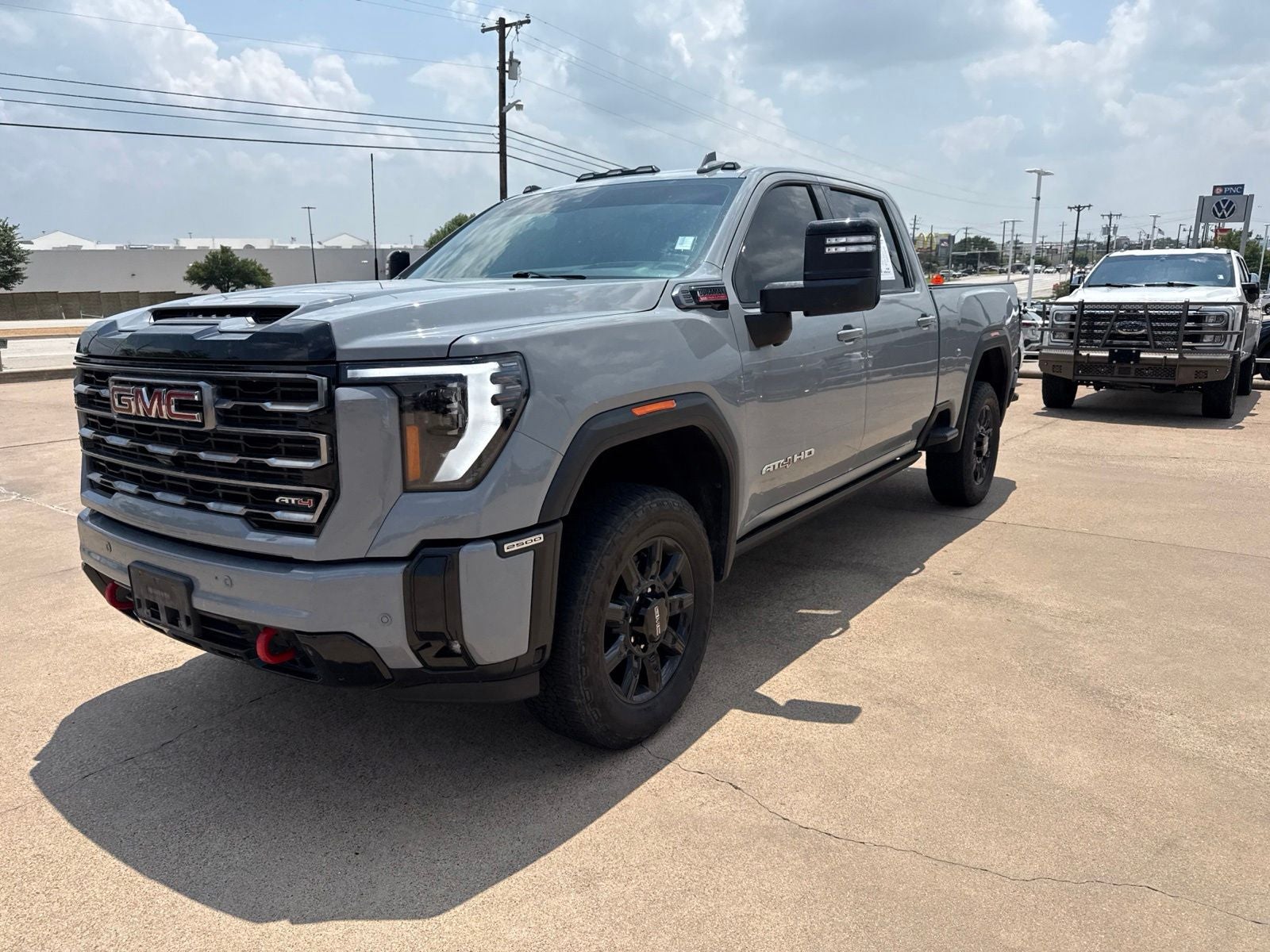 2025 GMC Sierra 2500HD AT4