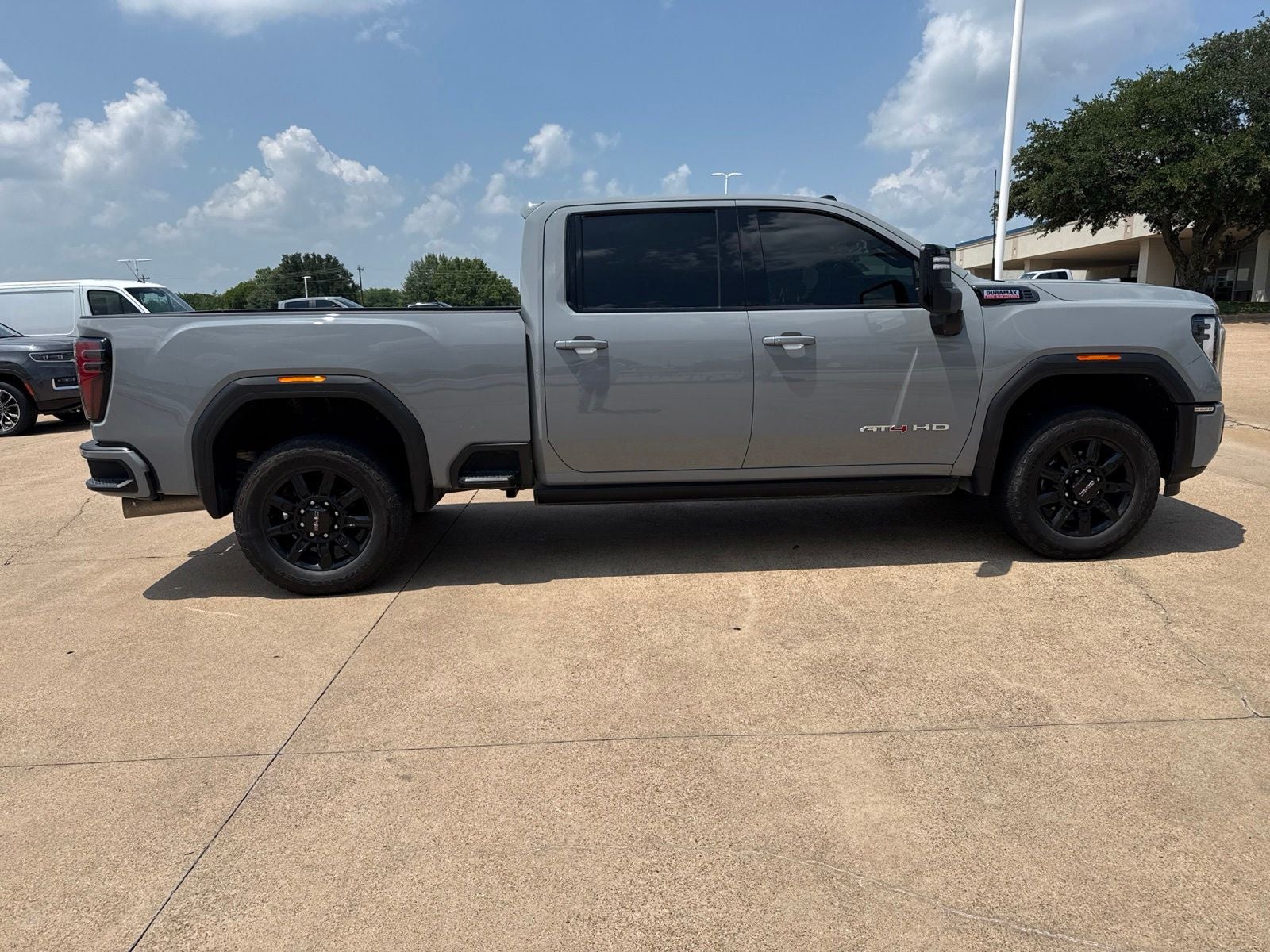 2025 GMC Sierra 2500HD AT4