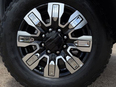 2025 GMC Sierra 3500HD Denali