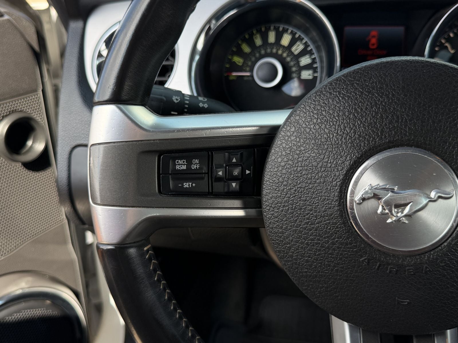 2014 Ford Mustang V6 Premium