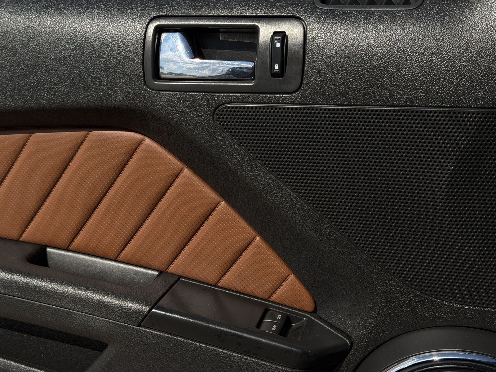 2014 Ford Mustang V6 Premium