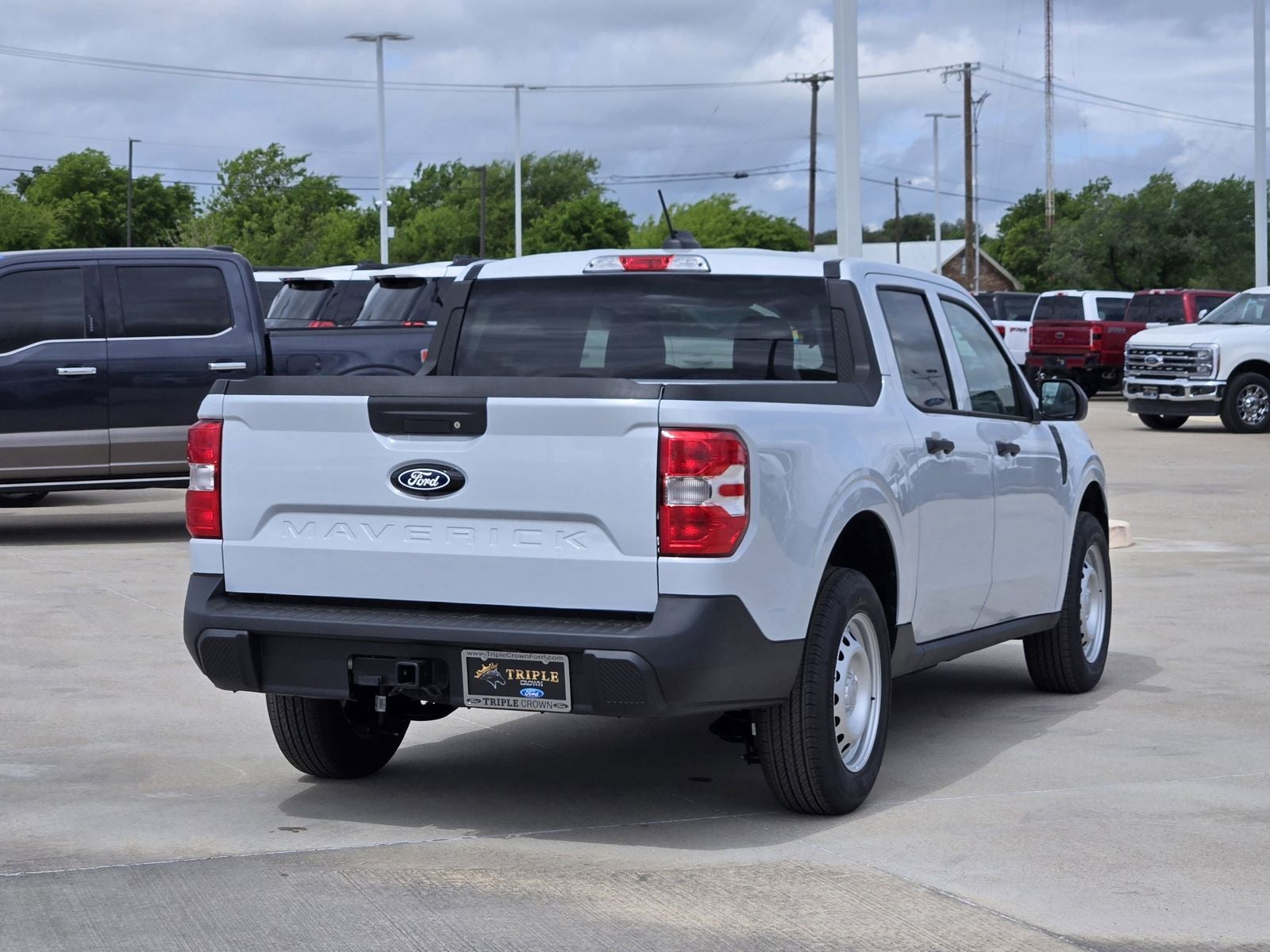 2026 Ford Maverick XL